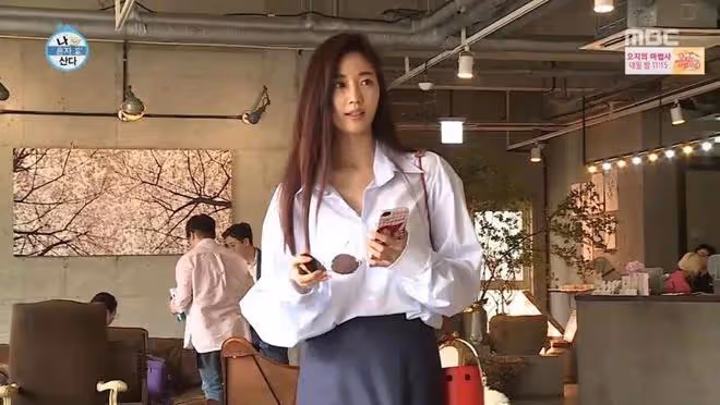 曾是經典韓劇最火女二!45歲未婚過佛系精緻生活,依舊不負性感女神稱號