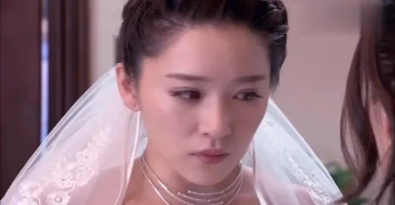 閨蜜搶走我老公！算命師卻跟我說：「妳以後還要感謝妳閨蜜！」1年後，接到閨蜜電話超傻眼！