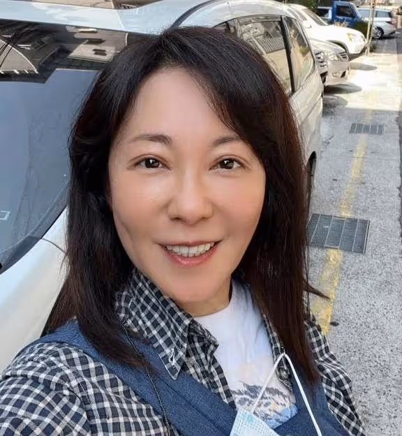 才說生子不強求!55歲況明潔突PO「產房抱嬰兒慈母笑」粉絲狂恭喜 她親口曝「生孩子太辛苦」:享受結果