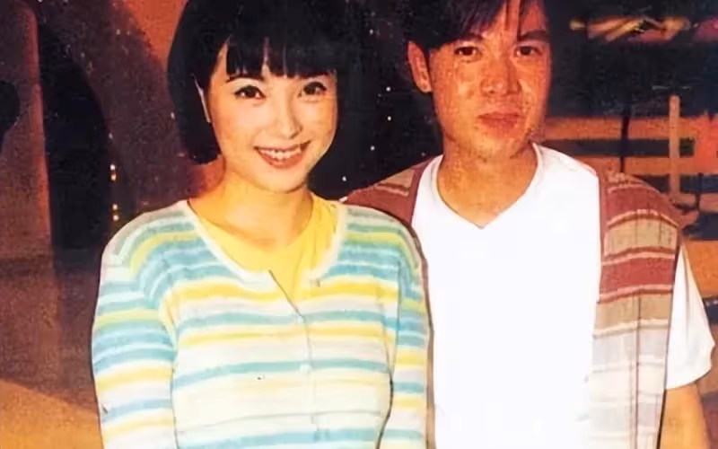 被稱最美郭芙!巔峰隱退「29歲嫁100億富豪」2入豪門遭拋棄 現整容成「網紅臉」令人唏噓