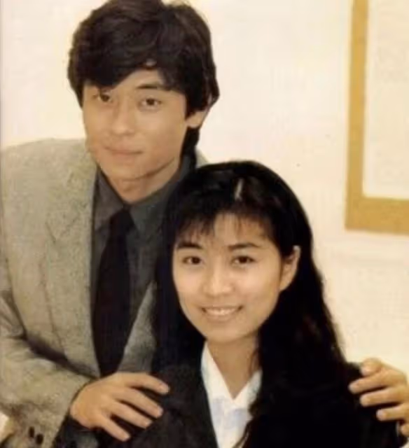 唱紅《一場遊戲一場夢》!59歲男星「嗓子突然失聲」事業受挫 網傳「疑被謝霆鋒衝康」真相讓粉絲傻眼