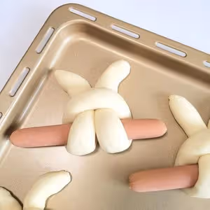 小兔子香腸麵包（腸仔包，哄娃神器👶）
