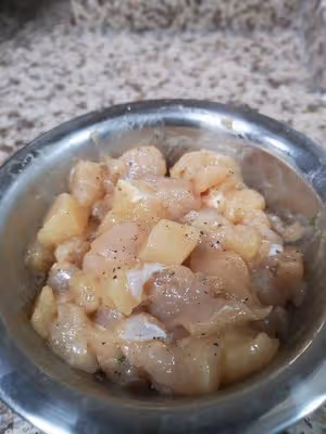 爆香快手菜～青椒炒雞丁