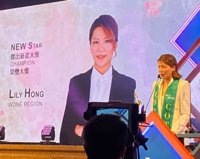 林曉峰前妻離婚後壓力大,與兒子吵架還一起哭,有內分泌失調症狀