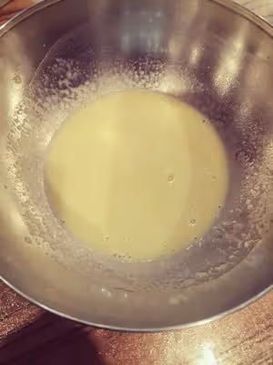 八寸不沾模具中筋麵粉版戚風蛋糕