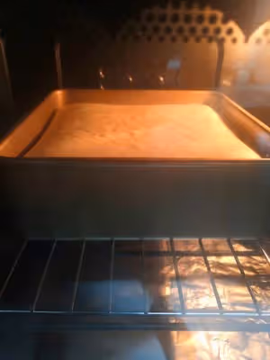 八寸不沾模具中筋麵粉版戚風蛋糕