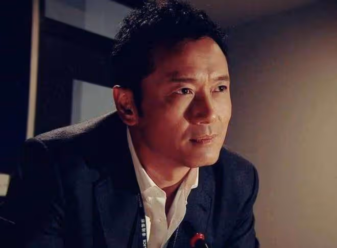 8位「TVB男神」現狀,有人身價上億,有人患病後還在縣城賣唱