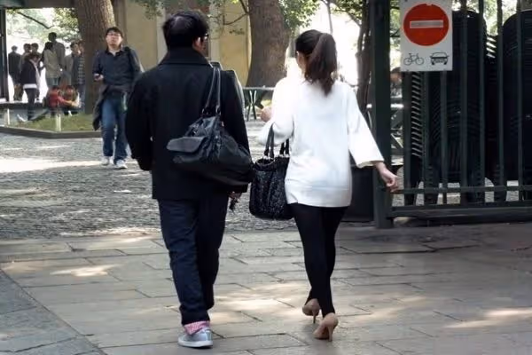 媽,這下你在親戚面前有面子了吧?可是我妻離子散了