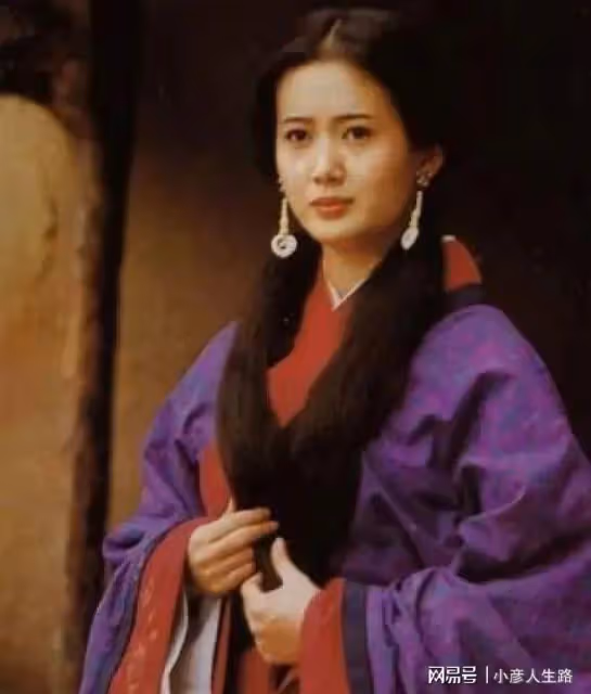50歲沙寶亮深夜離婚！疑出軌小16歲女星，離異帶兩娃身份不簡單