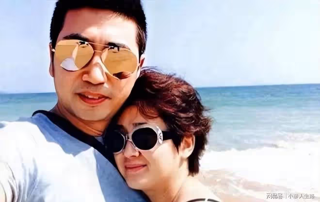 50歲沙寶亮深夜離婚！疑出軌小16歲女星，離異帶兩娃身份不簡單