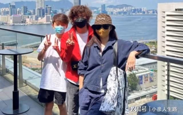 張柏芝為長子慶生,身上包包近萬元,謝霆鋒忙著賺錢並沒祝福