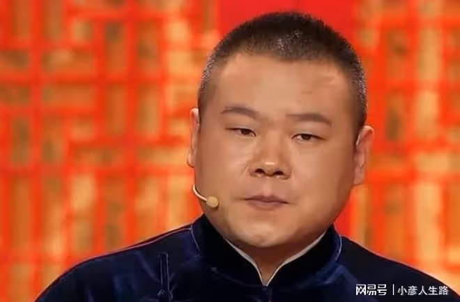 岳雲鵬姐姐曬健身照,沈騰摟肩親密合影,網友:「你過來啊!」