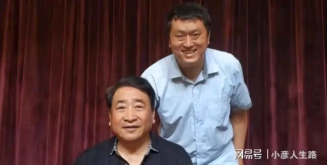 公式相聲李宏燁直播自曝:如今已靠相聲獲取可觀收入
