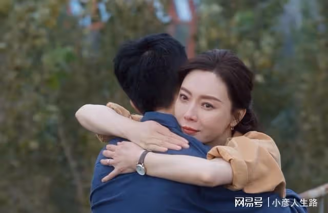 浙江台放狠招!《第二次擁抱》開播,杜淳演技太驚艷,王炸來了