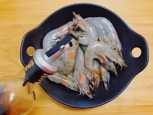 蒜蓉炒蝦