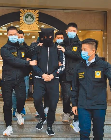 恐吃20年牢飯！安以軒「百億身家CEO老公」正式被起訴　涉嫌賭博洗黑錢「安以軒打破沉默」出面回應了