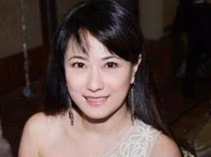 曾被封「台灣第一美女」,2次嫁豪門均凈身出戶,58歲仍美艷動人