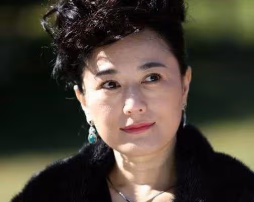 曾被封「台灣第一美女」,2次嫁豪門均凈身出戶,58歲仍美艷動人
