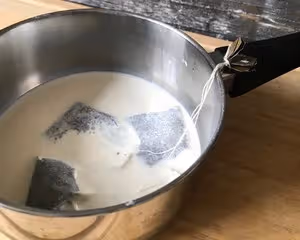 咬一口奶茶！「港式奶茶凍x紅茶蛋糕卷」