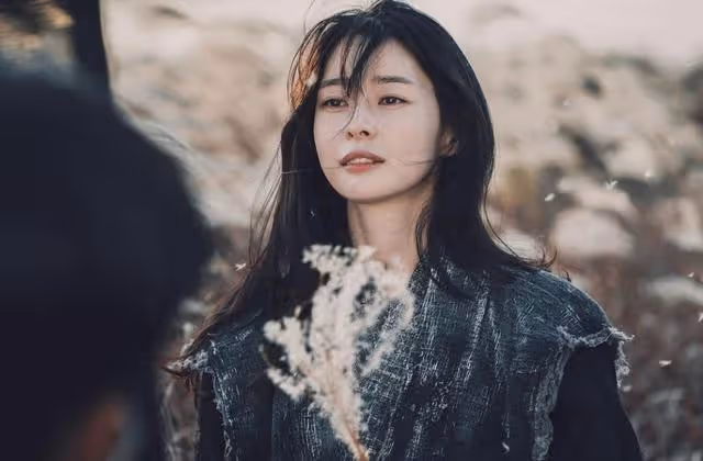 女團出身美貌演員新簡歷照公開,重新出發的她擁有無限可能