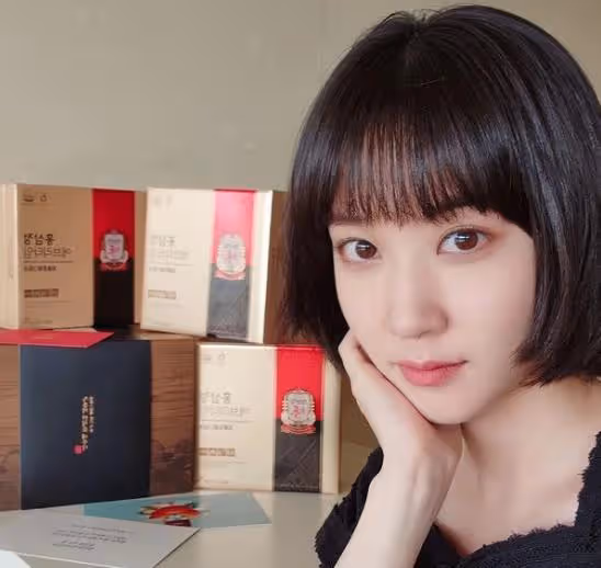 竟然碰觸她的身體!朴恩斌遭遇瘋狂襲擊,無禮的粉絲太讓人生氣