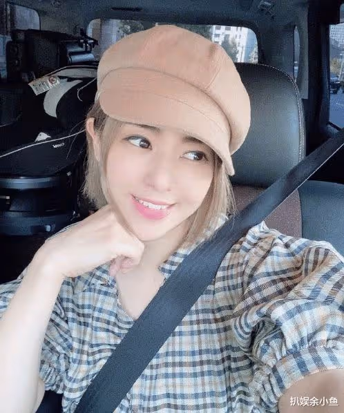 蒼井空攜子曬櫻花照自拍,新髮型韻味十足,低調生活卻被惡語相加