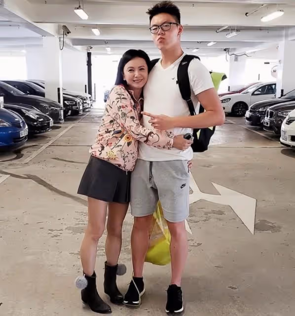 知名港星曬照磨皮嚴重!遇經濟困難主動求工作,自覺還有幾分姿色