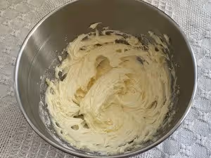 美味花生酥，又香又酥，香的不要不要的！