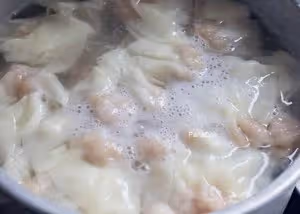 外婆祖傳食譜！比千里香還好吃的上海小餛飩~