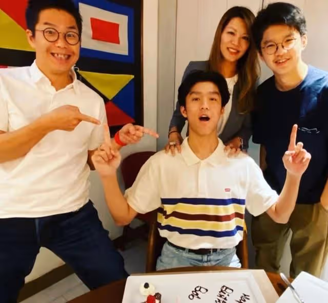 母兼父職壓力大!知名港星曝與兒子吵架到哭,前夫則內地發展爆紅