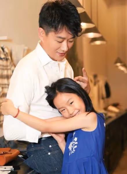 6歲學會自立!苦守20多年喚醒植物人父親 如今苦盡甘來「獲最大回報」超幸福