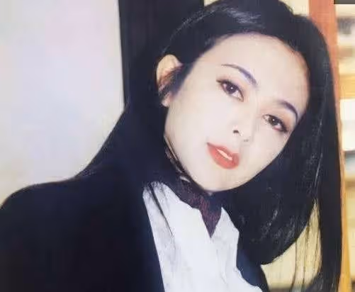 關之琳當年有多美?劉德華被迷住,張學友不敢與她對視 看到梁家輝:眼神出賣了自己