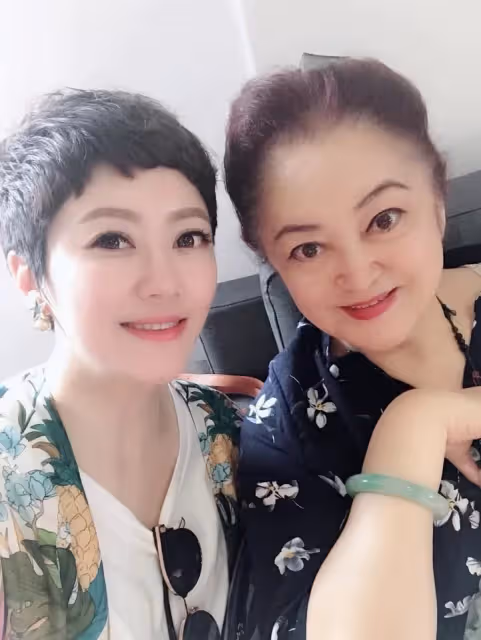 《群星會》當家歌星!孔蘭薰「被親生子女騙光積蓄」:再壞還是骨肉 租屋度日也很好「一通電話釋然放下」