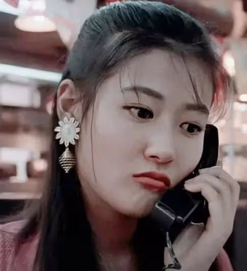 淒涼人生!女星被母親當成「搖錢樹」 她拋下滿月兒子「從24摟一躍而下」年僅29歲