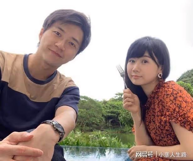 福原愛帶孩子和新男友同住，兩人出入有豪車接送，女方小腹微隆