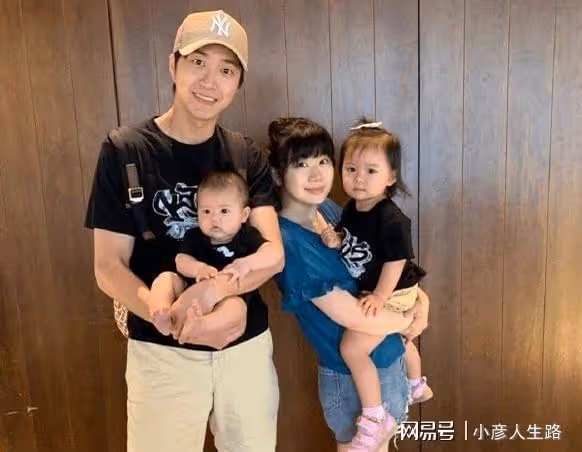 福原愛帶孩子和新男友同住，兩人出入有豪車接送，女方小腹微隆