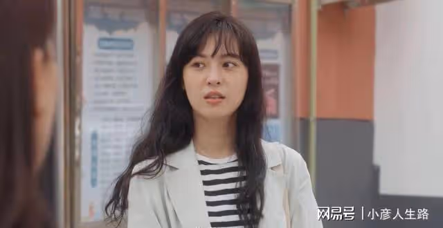 播兩集，熱度爆了！陳數新劇一出手，就是中年偶像劇的「天花板」