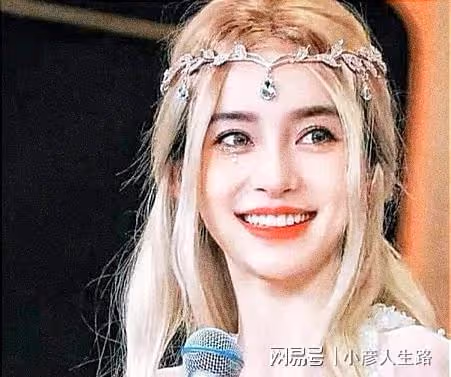 宋丹丹直言不知道楊穎的獲獎作品,楊穎的後續做法盡顯高情商