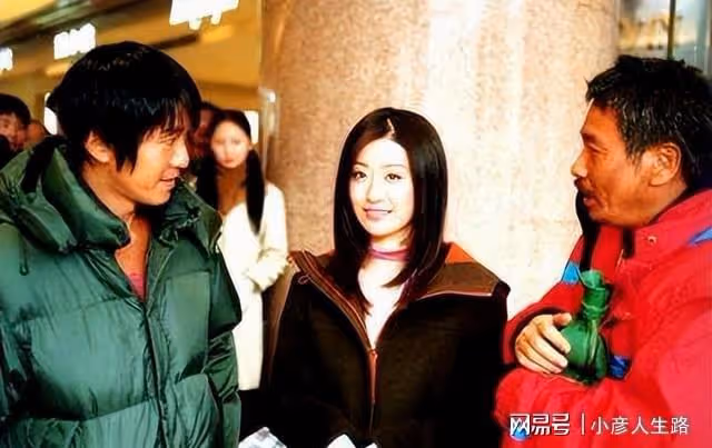 星爺簽了8年的演員李卉,因疏忽從女主變路人,戲份被刪減到30秒