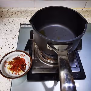 巴適得板的四川豆花，耙耙菜蘸水