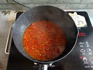 剁椒魚頭（魚頭不腥的處理方法）