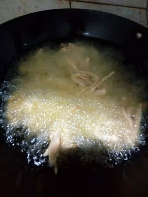 炸蓮菜夾子《炸藕絲》