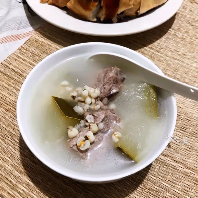 祛濕帶皮冬瓜排骨湯