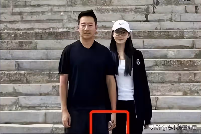 張穎穎七夕曬8克拉鑽戒 暗示和汪小菲已婚?
