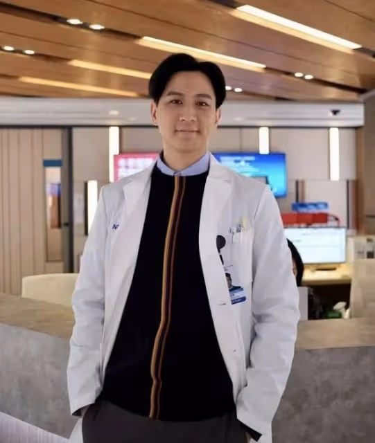 TVB前當家花旦之子憑新劇出圈!曾遭大台雪藏,與視後關係曖昧