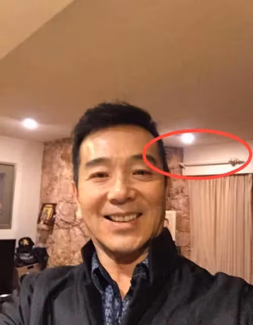 張晨光曬出自己的豪宅!全屋裝修造價過千萬,墻壁鑲「金邊」網友:不愧是高富帥