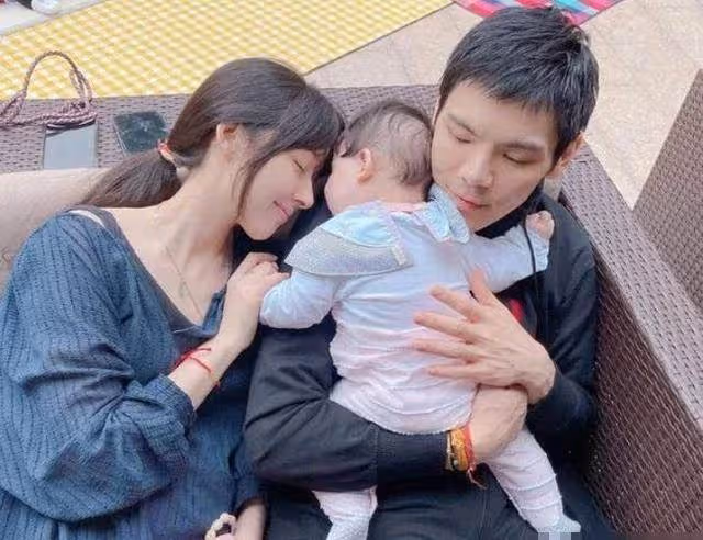 3年2胎後,才發現,嫁給向佐竟是郭碧婷最好的選擇