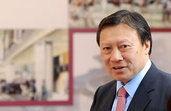 香港富豪郭炳湘：妻子約談悍匪降14億贖金，他卻找小三、兄弟反目