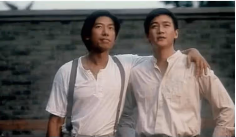 從「紅極一時」到「鋃鐺入獄」，「烏鴉」張耀揚經歷了什麼？