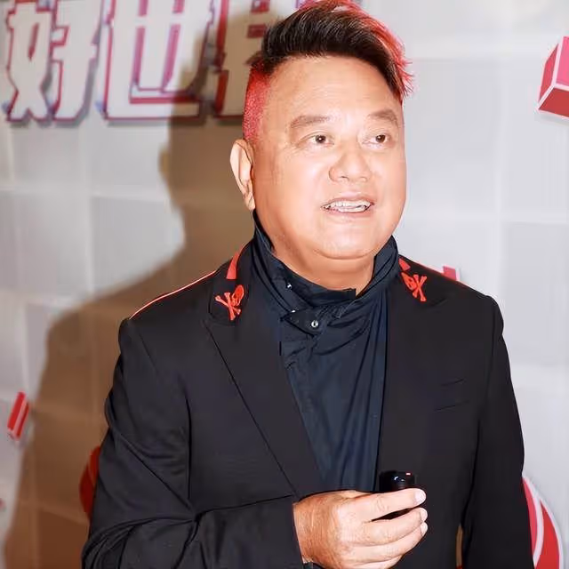 72歲香港演員陳百祥轉行，或將開養老院度日，從此退出娛樂行業